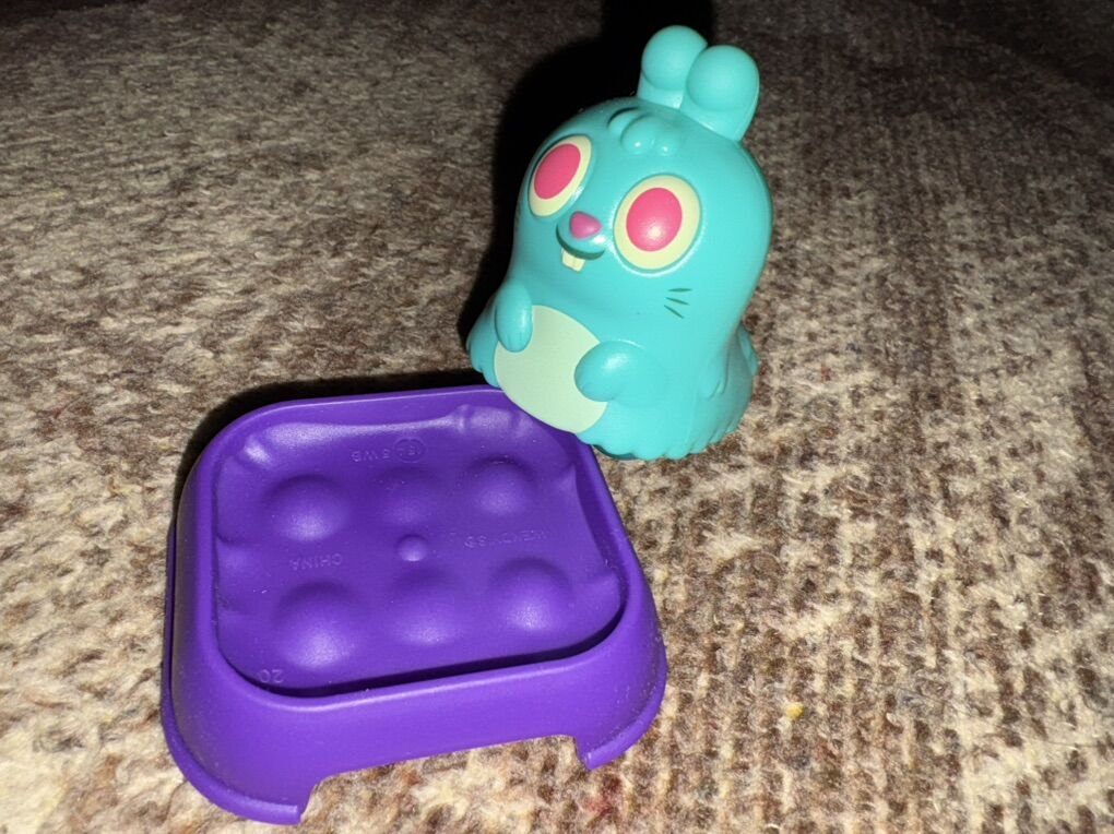 Wendys Collectors Toy Bunny Slug