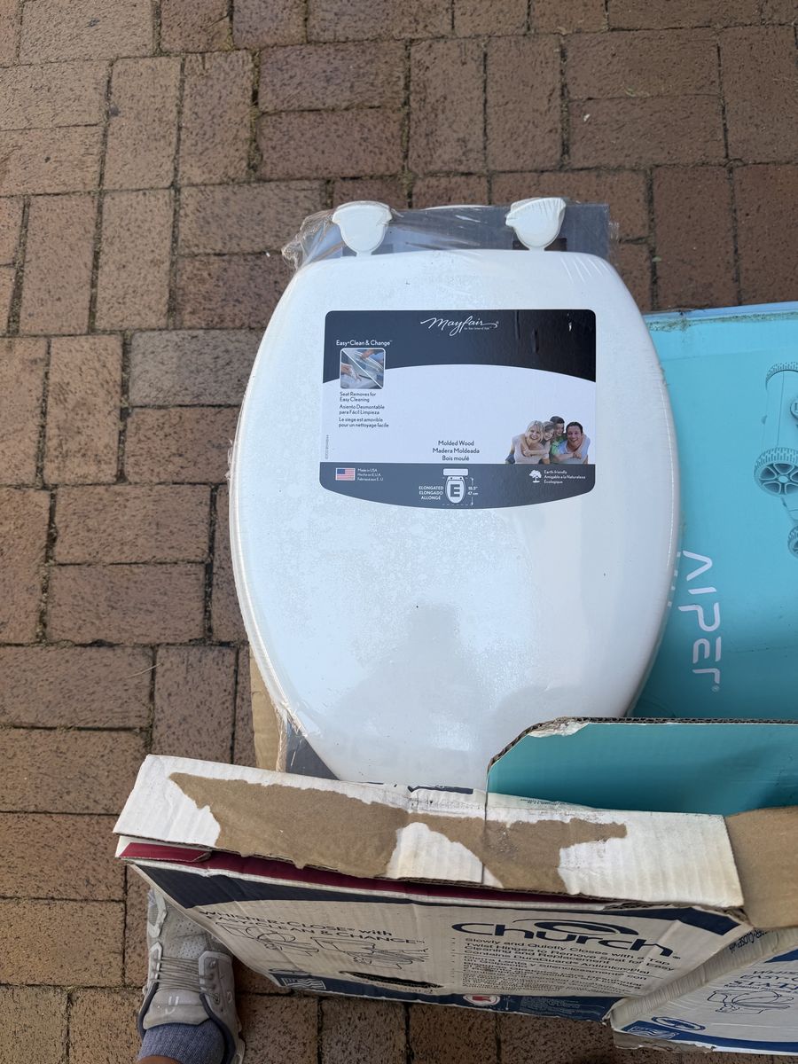 New elongated toilet seats 