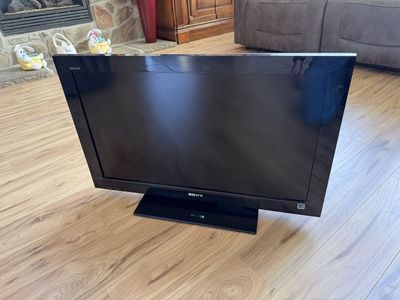 Sony 32" HDTV