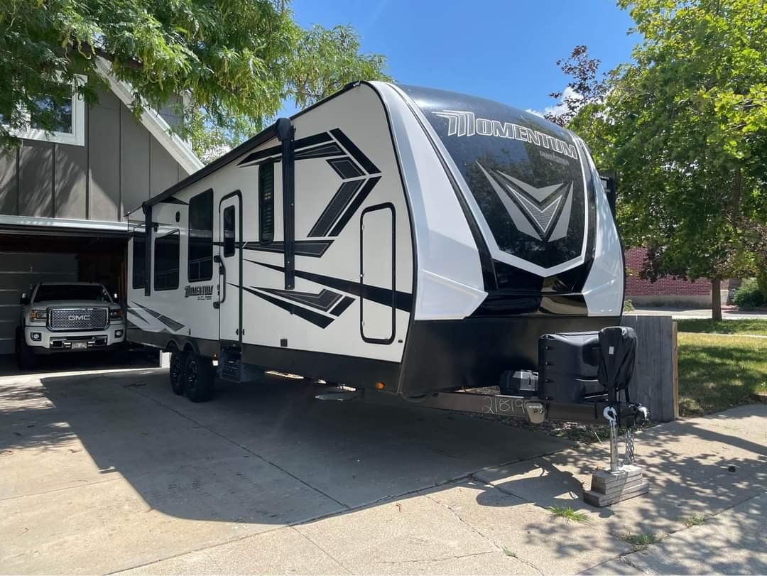2021 Grand design Momentem Toy Hauler