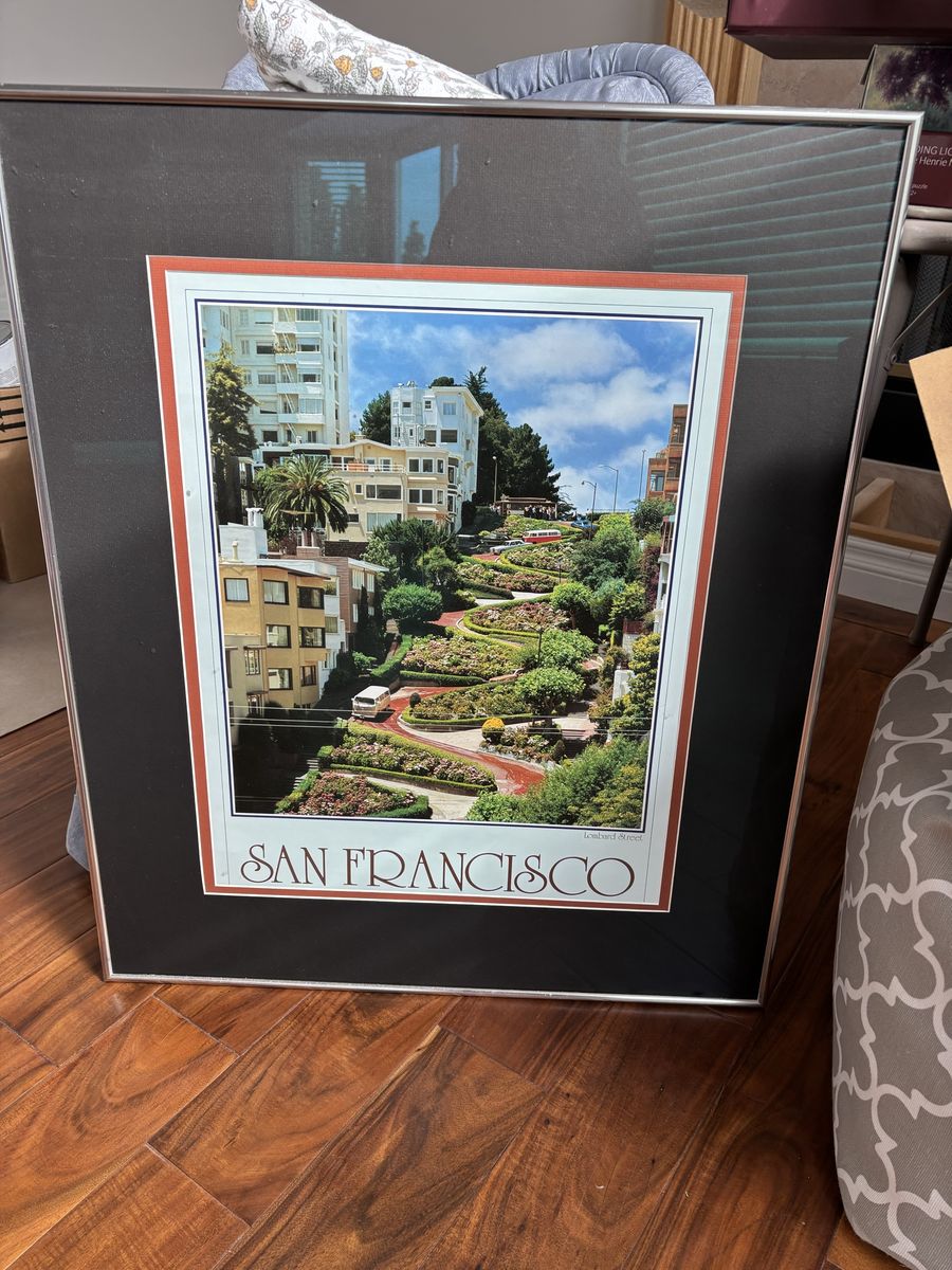 Framed poster of San Francisco’s Lombard Street