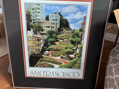 Framed poster of San Francisco’s Lombard Street