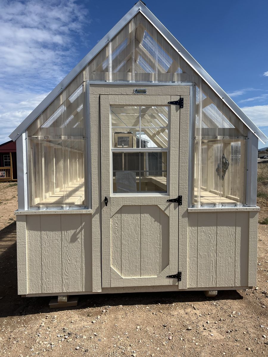 8x16 GreenHouse / Free Delivery within 30 miles