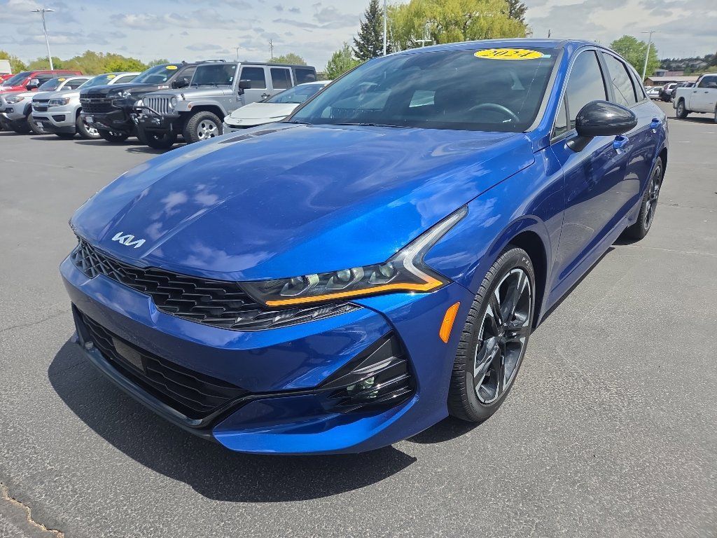 2024 Kia K5 GT-Line