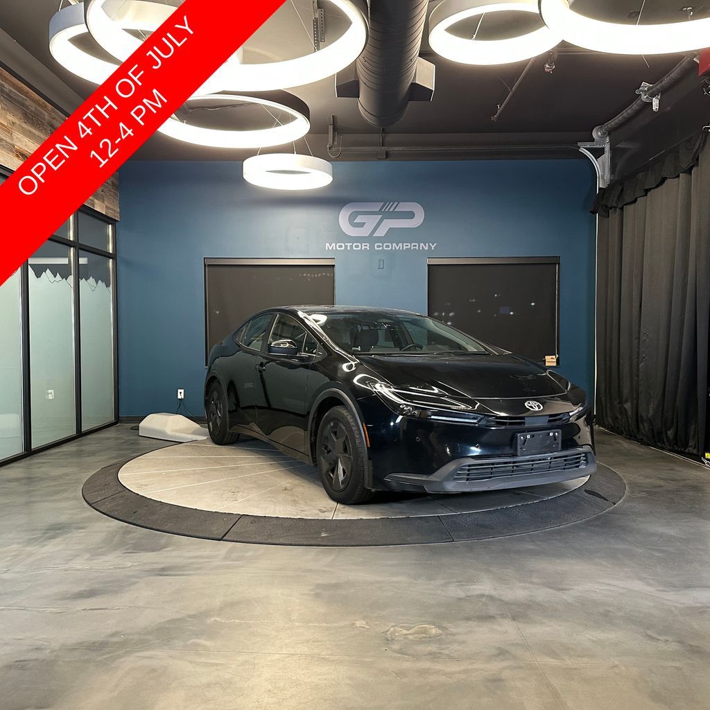 2024 Toyota Prius LE