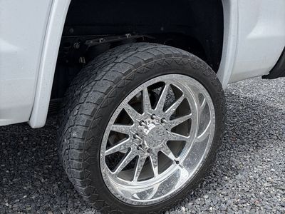 24x11 KG1 forged 8x180 wheels on 325/40R24 tires