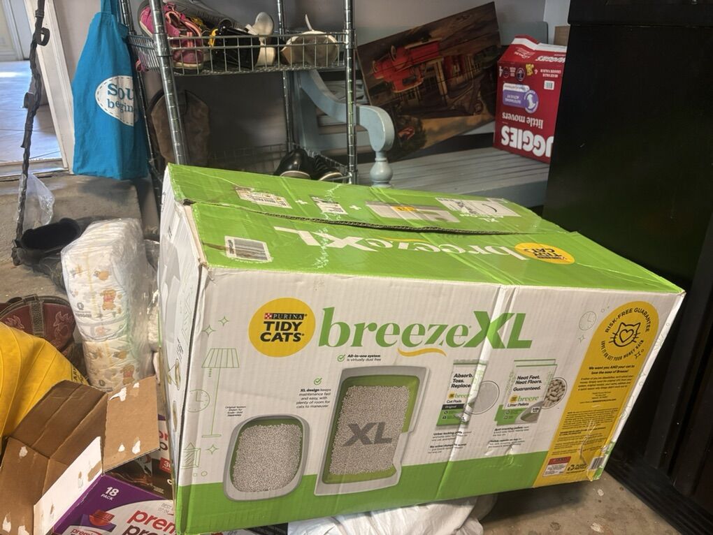 Tidy Cats Breeze XL Litter Box