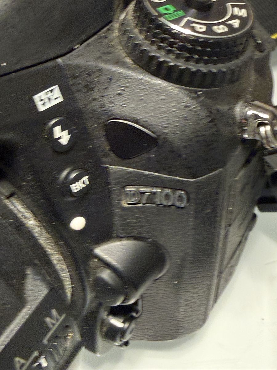 Main image 3