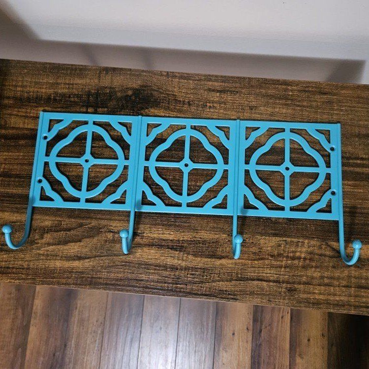 Turquoise Metal Wall-Mounted Decorative 4 Hook Rack