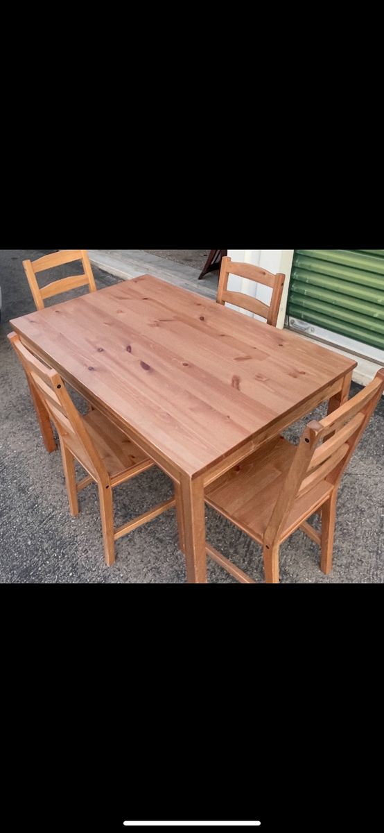 LIKE NEW IKEA DINING SET