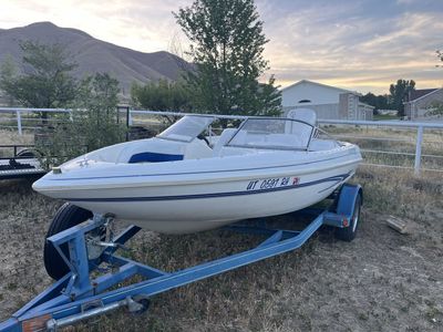 1997 Glastron GS 160 Bowrider – 130HP Johnson – Ready for the Water!