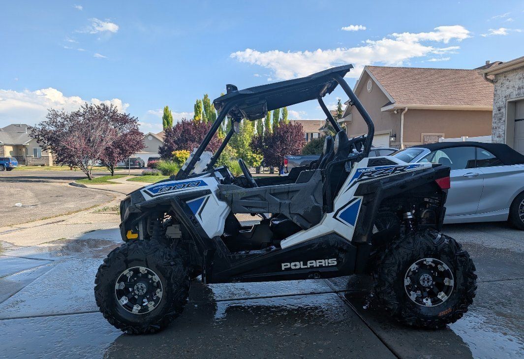 900 cc side by side