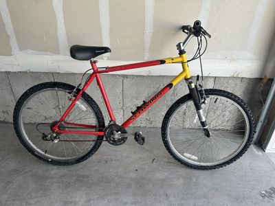 26'' Schwinn Mesa Shimano LE 21 Speed Good Shape