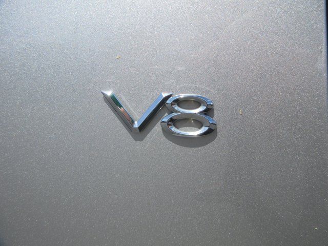 Main image 3