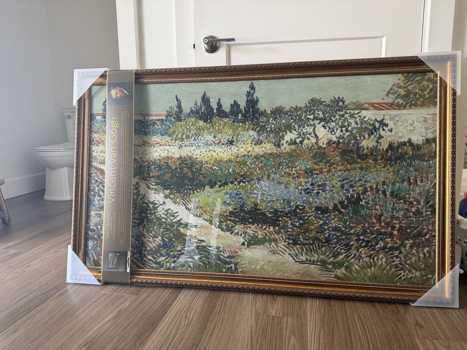 Main image 3