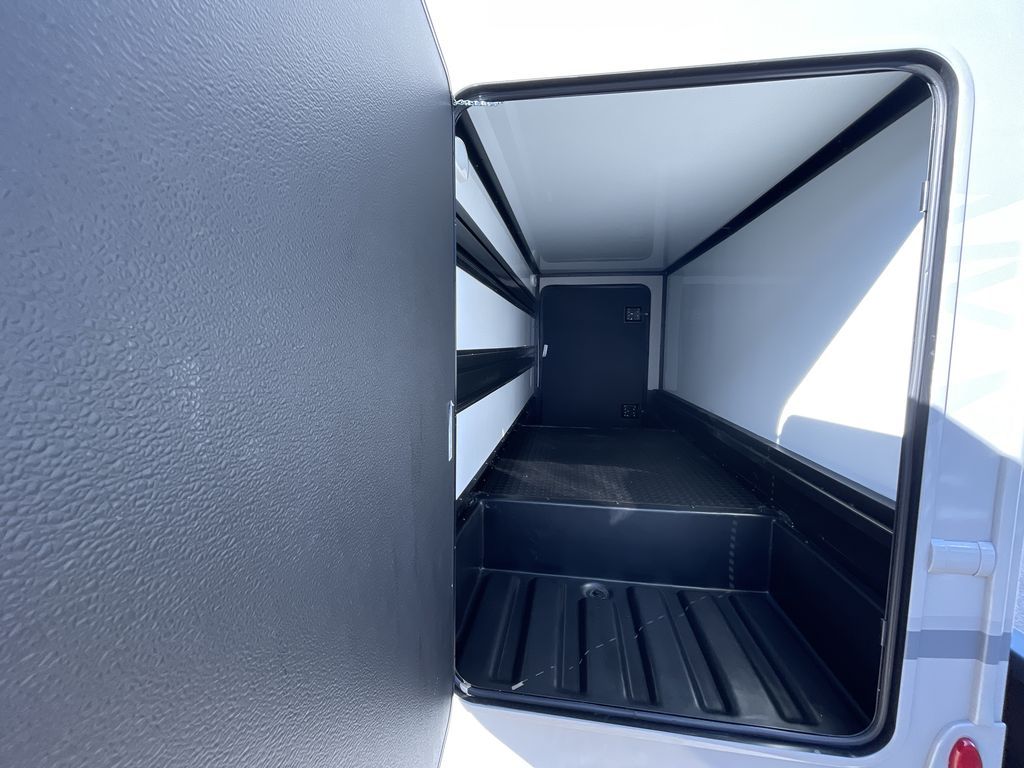 Main image 12