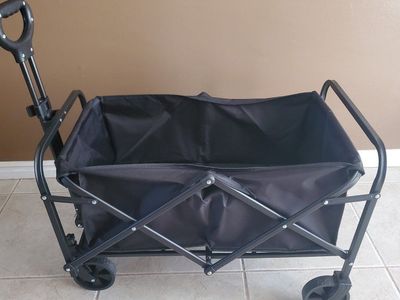 NEW NEVER USED FOLDABLE WAGON
