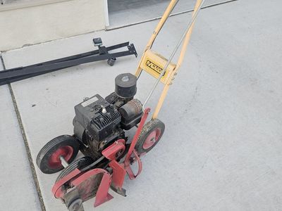 Mclane straight edger