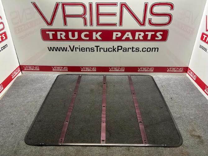 L46-6020 BUGSCREEN-INTERNAL 379/389 41X35.4