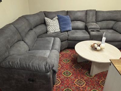 🩶 Gray 2-piece Reclining Sectional