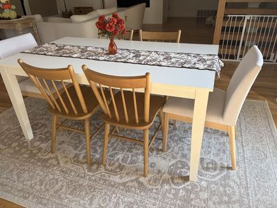 White Dining Table with 6 Chairs - Modern, Wood Finish, Rug included!