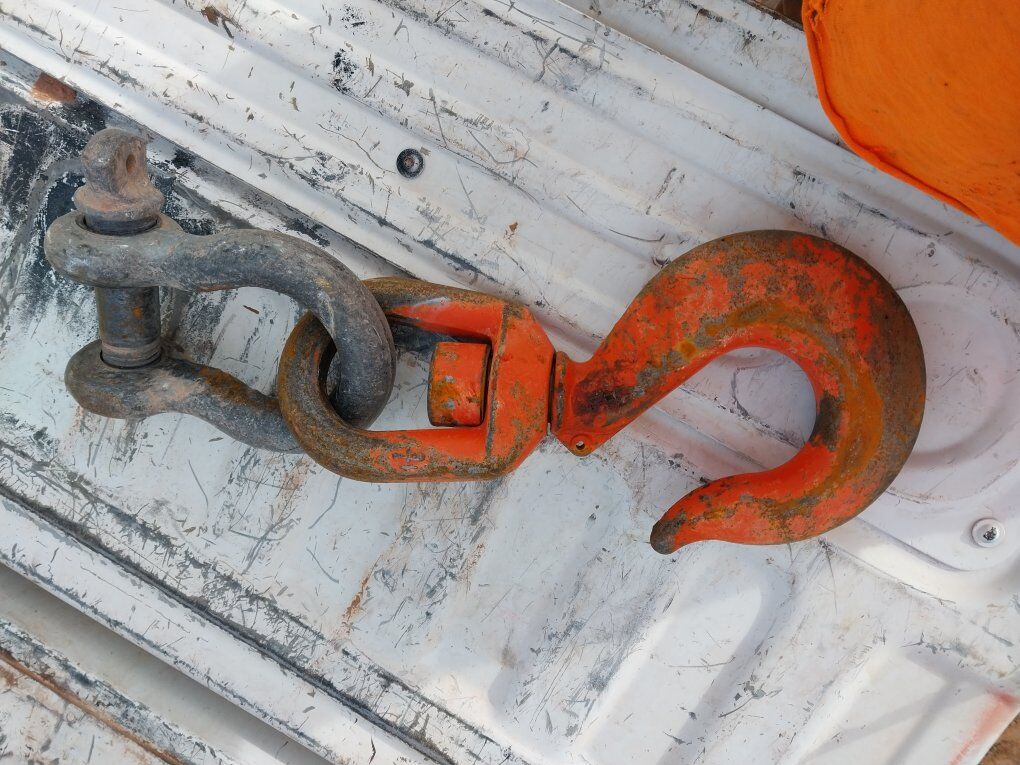 swivel hook for excavator/crane