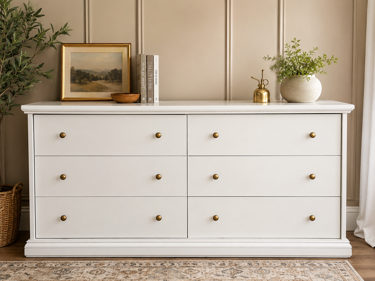 Beautiful 6-drawer Bassett dresser