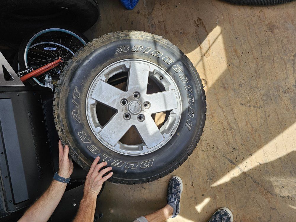 Jeep Rubicon Spare Tire and Rim 255/70R/18