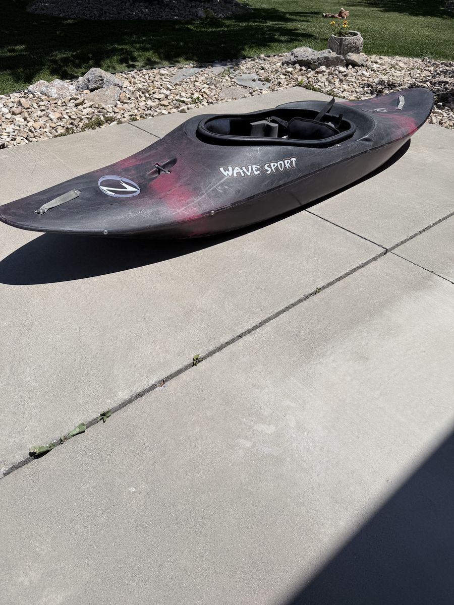 Wave Sport Whitewater Kayak Package – Skirts & Float Bags Included