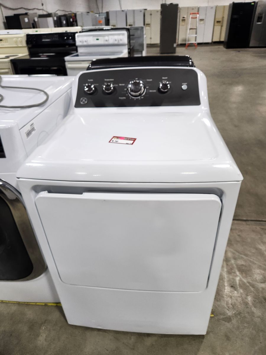 Great GE Gas Dryer - W-Warranty