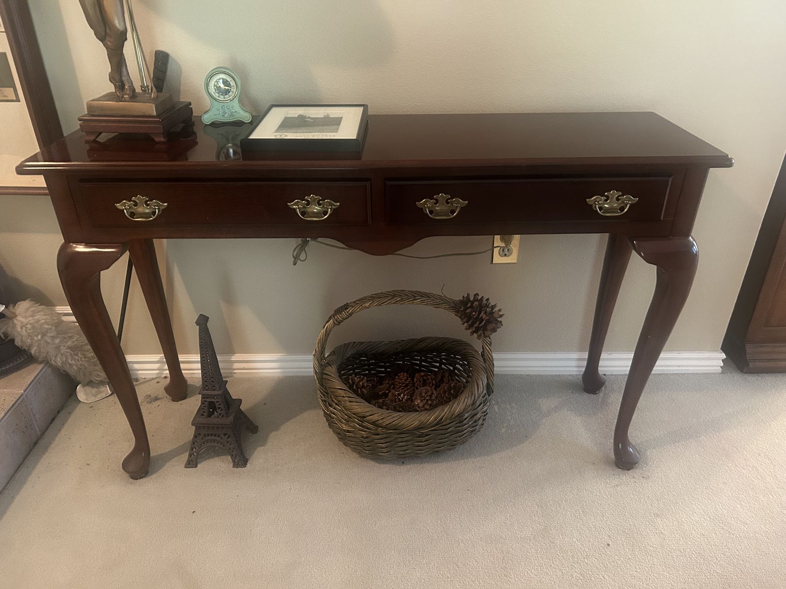 Vintage Bombay Company Queen Ann Mahogany Wood Sofa Table