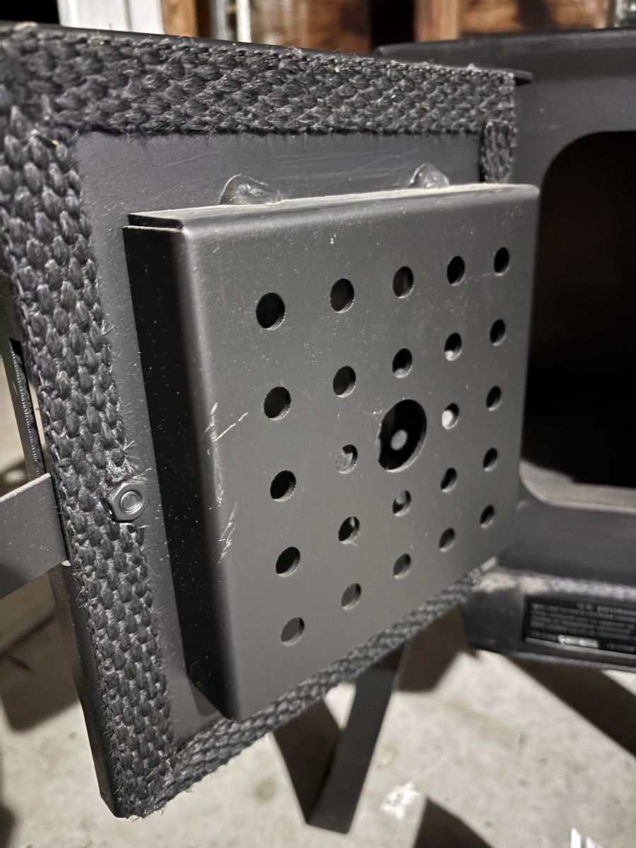 Main image 3