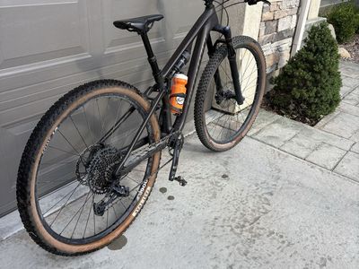 Specialized Epic Evo-2022