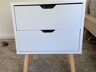 Set of Two White Nightstands / Side Tables with 2 Drawers in Great condition