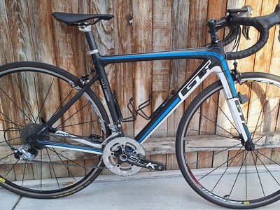 2013 GT GTR Carbon Pro Road Bike