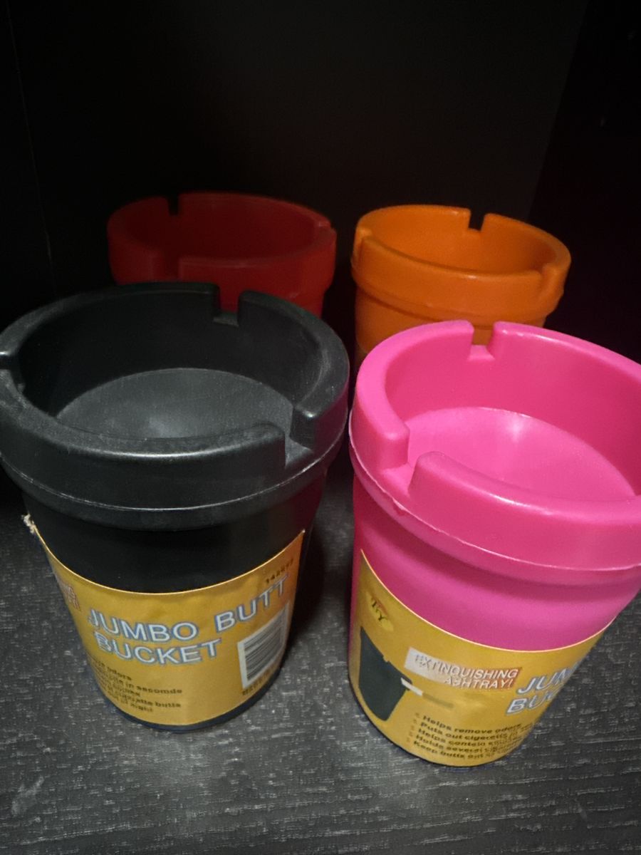 Jumbo Butt Buckets 