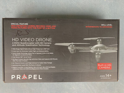Propel 2.4 GHz Quadrocopter with HD Camera and Video Drone in package