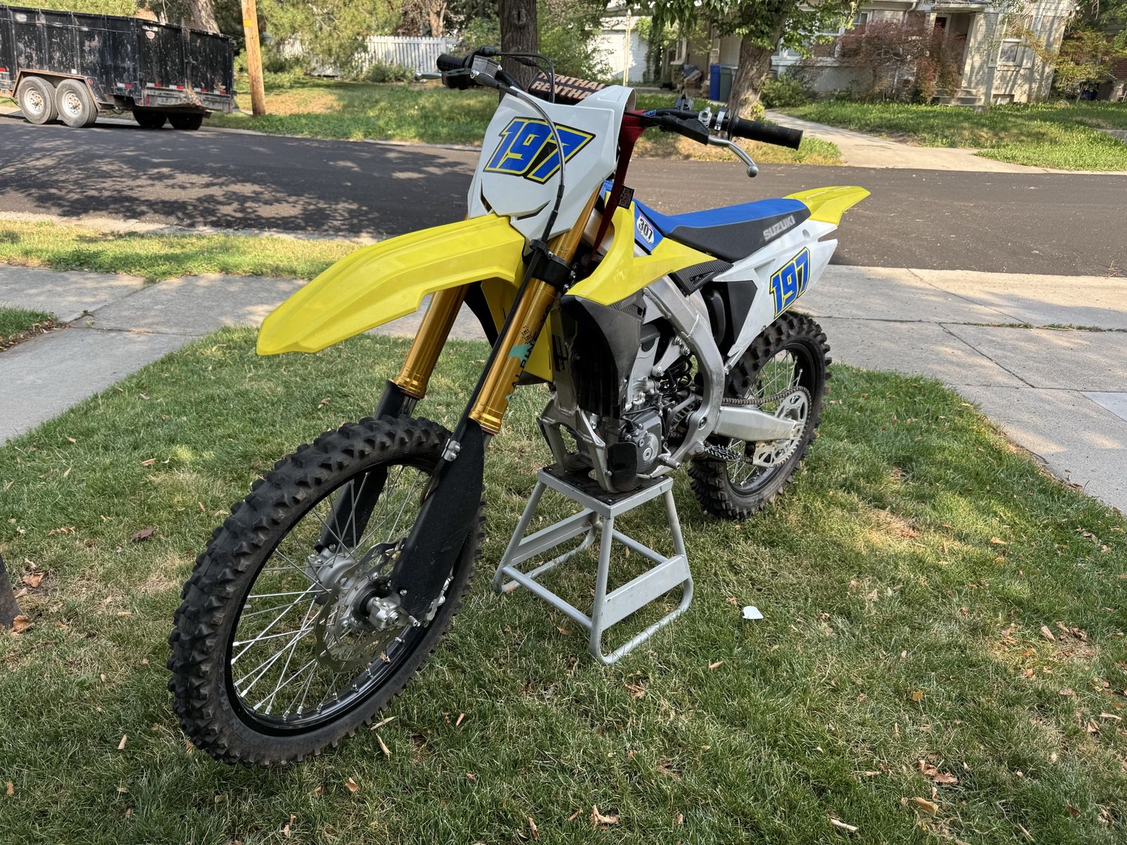Suzuki RM-Z450 Dirt Bike - RMZ450 2019