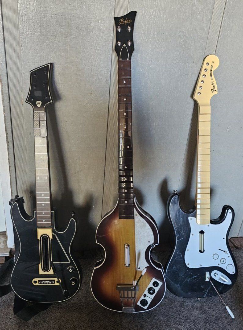 lot of 3 untested guitar hero/rock band guitars