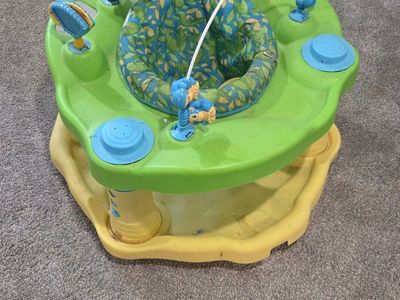 fisher price exersaucer