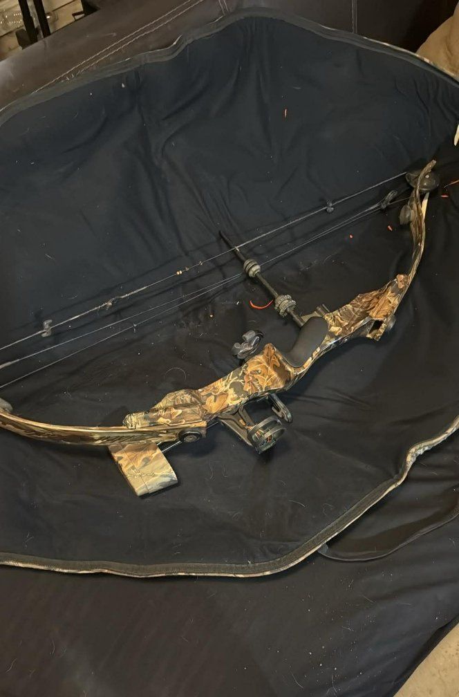 fully set up compound bows, make an offer.