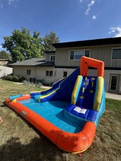 Inflatable WaterSlide Splash Pool