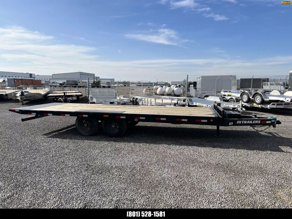 2026 PJ Trailers 8.5x22 Deckover Tilt (T8) Equipme