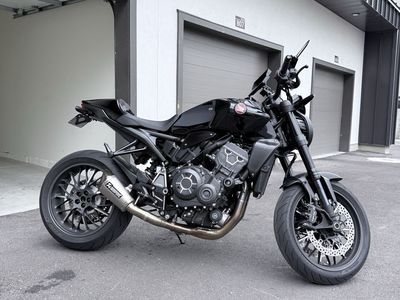 Honda CB1000R 2024