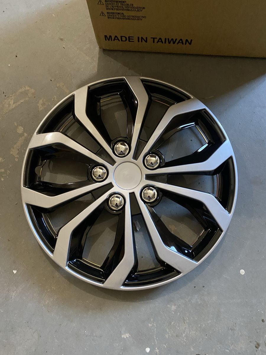 14” hubcaps