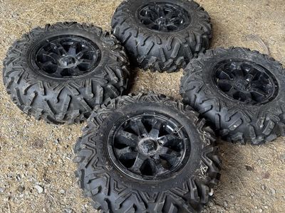 Maxxis Bighorn 2.0 (2) 28 x 9 x 14 & (2) 28 x 11 x 14 tires and wheels New takeoffs from Can-Am
