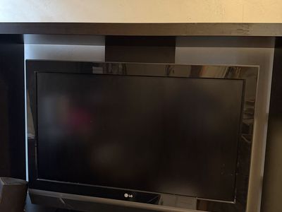 42" LG Flatscreen TV with Remote & Stand - Works Great!