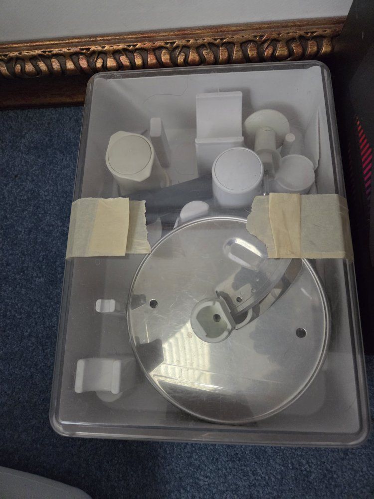 Main image 3
