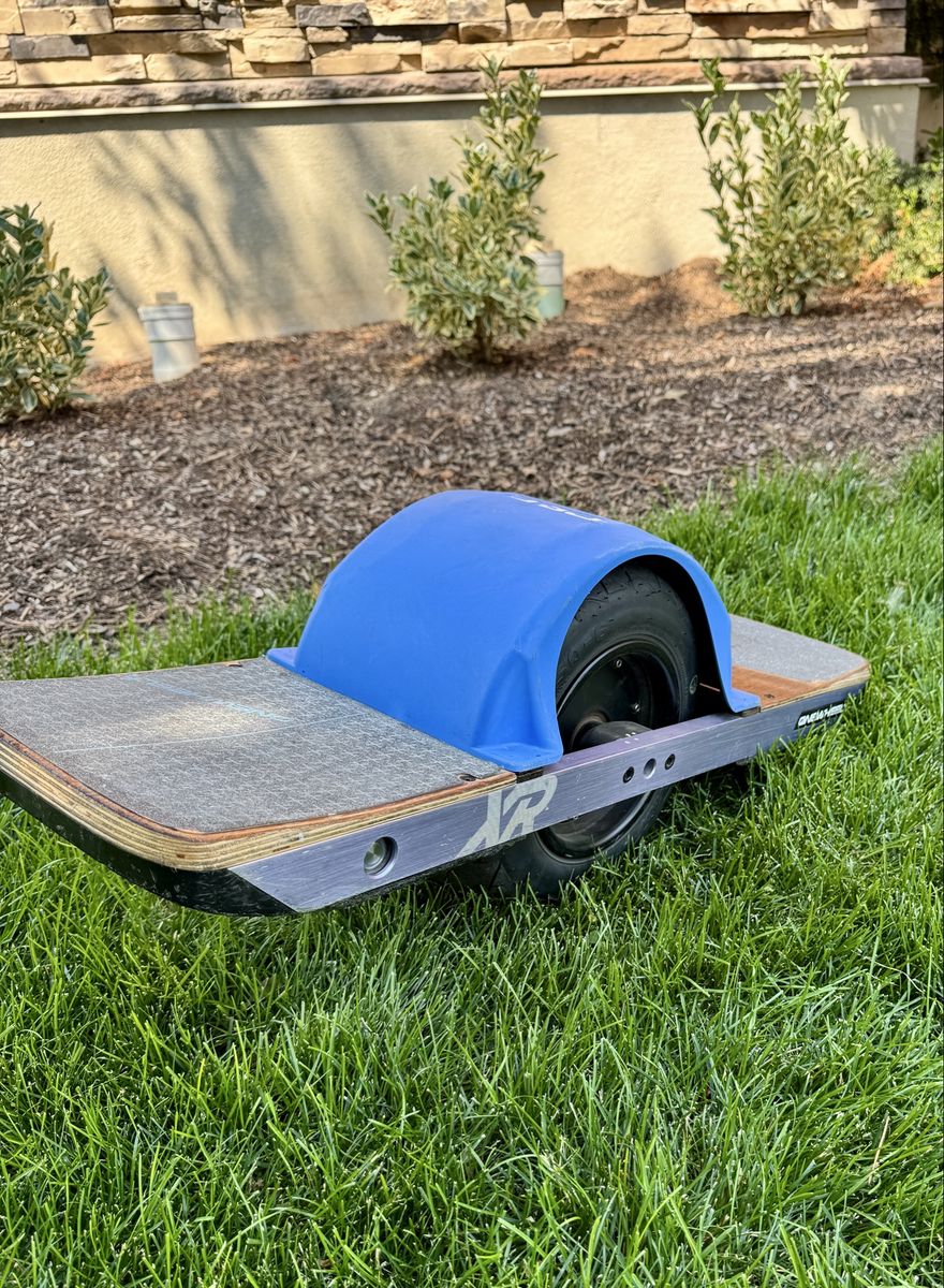 One Owner Onewheel+ XR | 866 Miles | New Float Life Tire | Craft&Ride Magnetic Fender