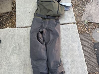Men’s Swiftcurrent Patagonia Waders MSM NWOT